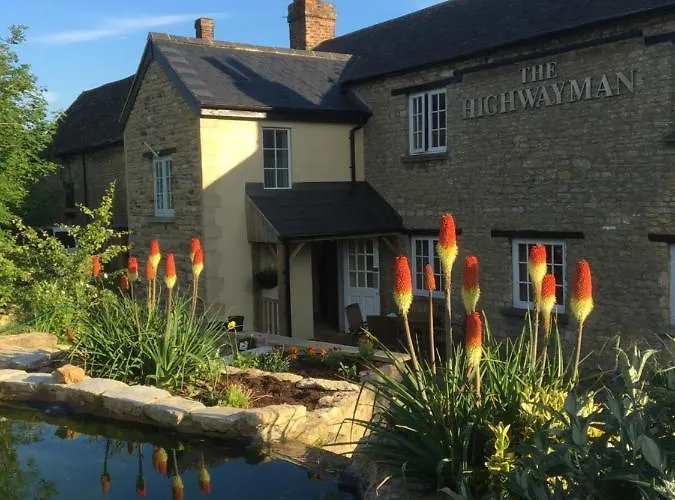 The Highwayman Hotel